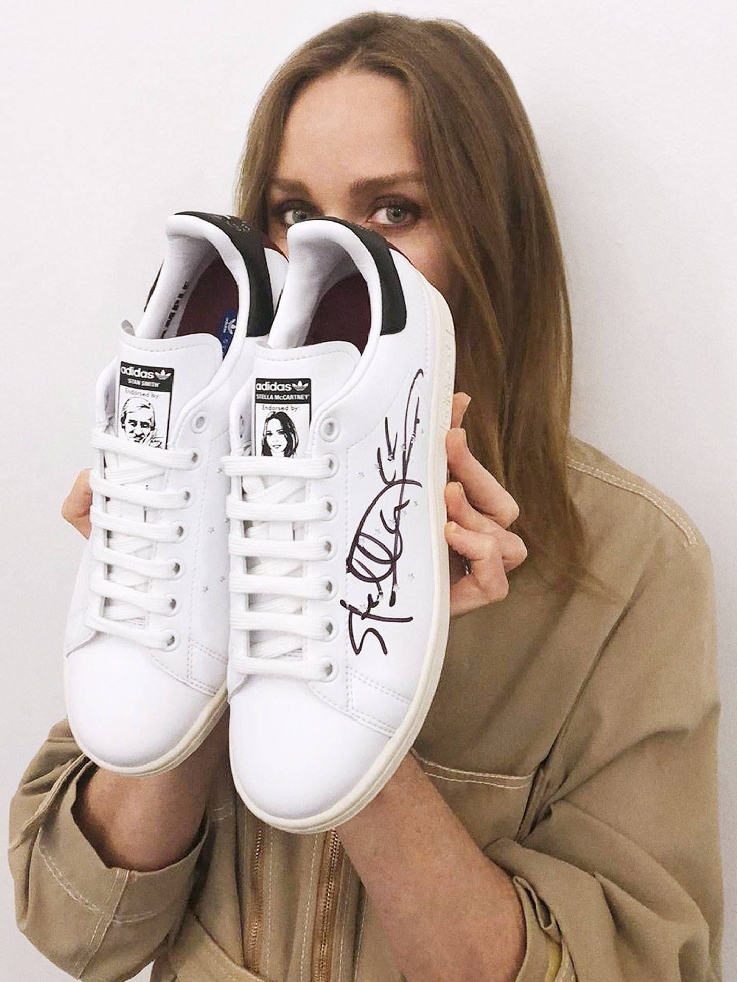Stella-McCartney-and-Madonna-Get-Their-Vegan-Kicks