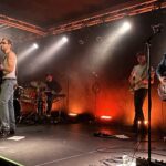 Texturas que liberan: Isla de Caras en Barcelona