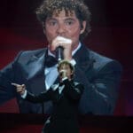 David Bisbal combinó clásicos y repertorio navideño en Barcelona